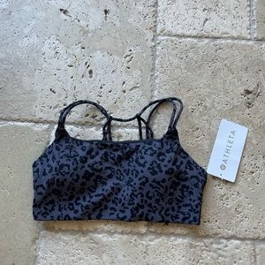 Athleta breathe in bra